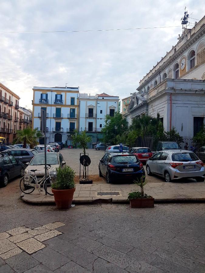 Sweet Home In The City Center Palermo Exterior photo
